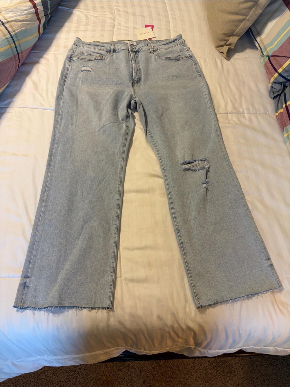 Lovervet by Vervet Light Wash Distressed Wide-Leg Women’s Jeans
